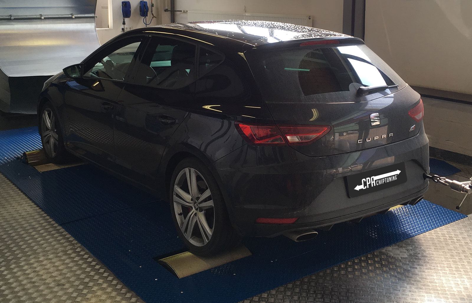 CPA PowerBox: mer än 300 HK i Seat Leon Cupra