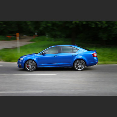 Den nya Skoda RS i körpraktiskt test Läs mer
