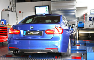 Programvarautveckling för BMW 3-serien (F30) 328i